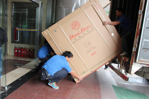 中堂镇钢琴贵重工艺品无忧运